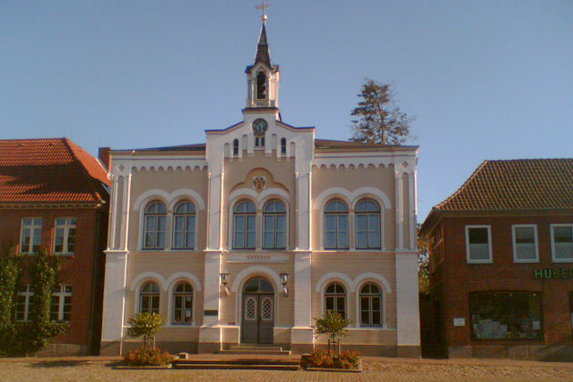 Rathaus der Stadt Oldenburg in Holstein