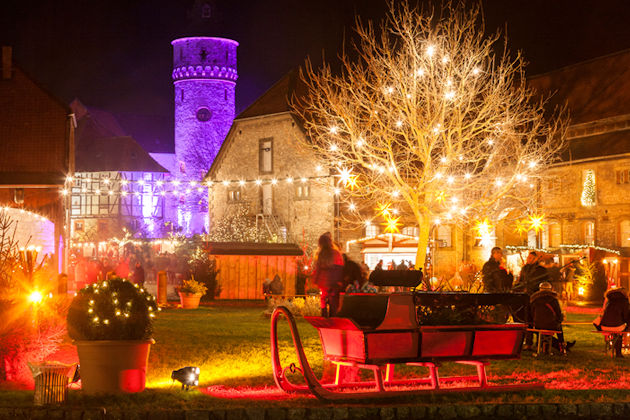 Der Christkindlmarkt Schloss Oelber findet am 2. und 3. Adventswochenende 2015 statt.