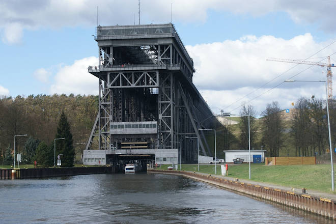 Schiffshebewerk Niederfinow
