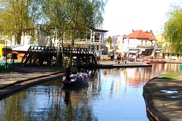 Blick auf den Spreewaldhafen in Lübbenau/Spreewald