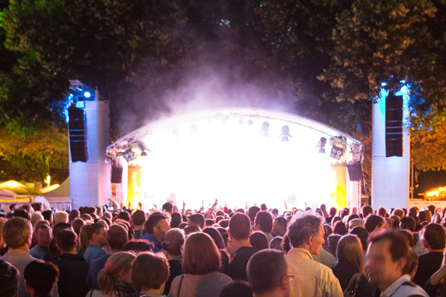 Die Maschseebühne beim Maschseefest in Hannover