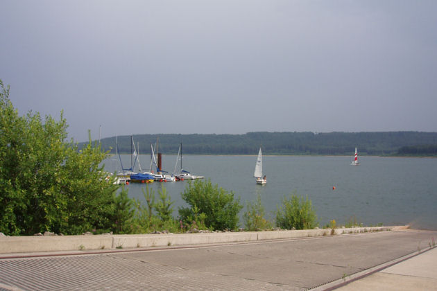 Pleinfeld liegt am am Großen Brombachsee. Im Bild zu sehen ist die Slipanlage.