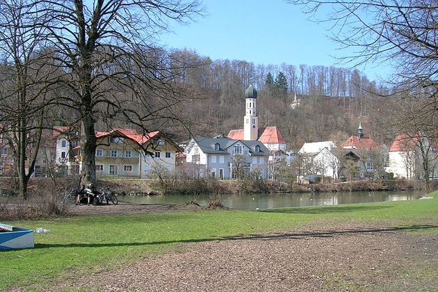 Blick auf die Altstadt von Wolfratshausen