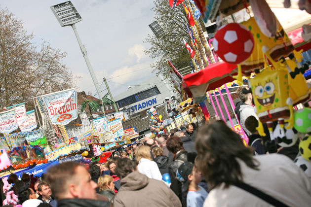 Bochum lädt wieder zur Osterkirmes ein.