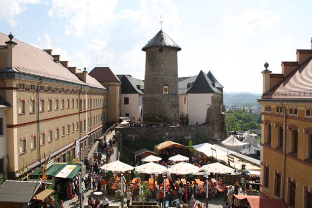 Schloss Voigtsberg lädt an Pfingsten 2014 zum 9. Historischen Schlossfest zu Oelsnitz/Vogtl.