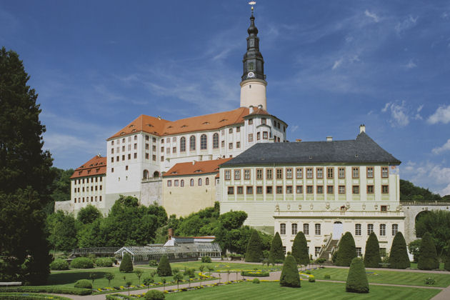 Das 23. Weesensteiner Mittelalterfest auf Schloss Weesenstein steigt zu Pfingsten 2014.