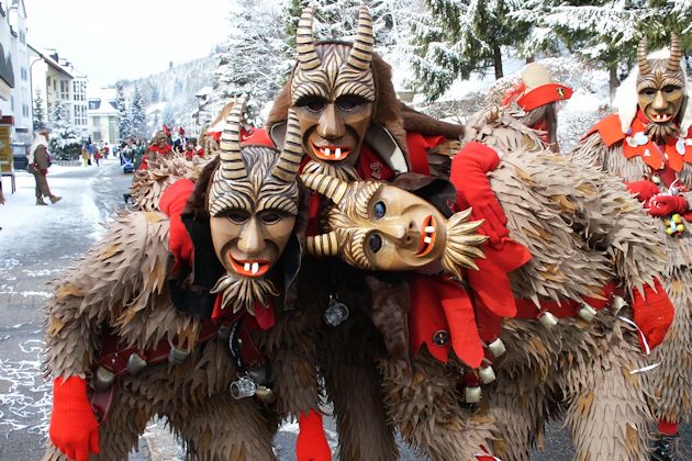 Fasnetsumzug bei der schwäbisch-alemannischen Fasnet