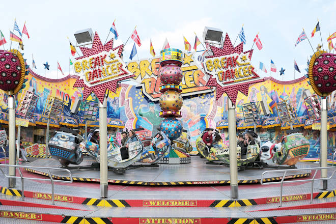 Der „Break Dancer“ darf auch 2023 auf der Osterkirmes in Bochum nicht fehlen!