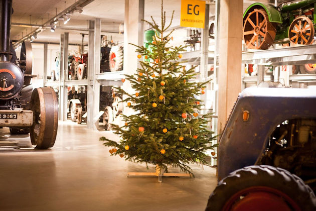 Adventszeit im Agrarium - Weihnachtliche Stimmung zwischen Landmaschinen und Traktoren
