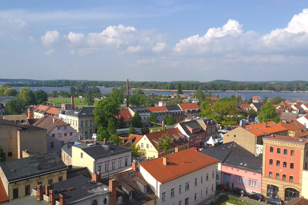 Blick auf die Havelinsel über Werder (Havel)